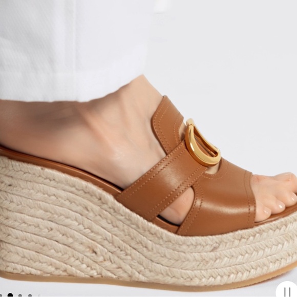 Wedge Platform Sandal - Picture 4 of 7
